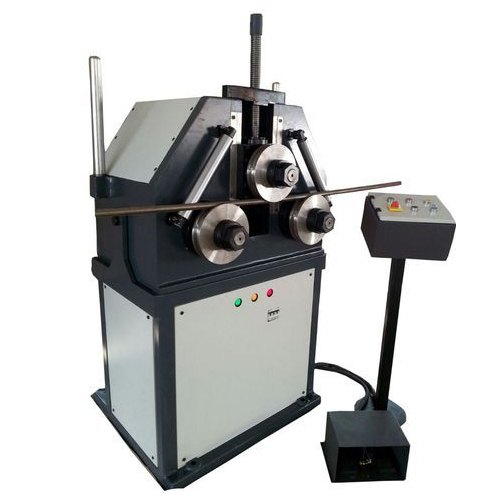 ماكينات درفلة المواسير