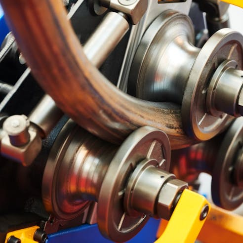 ماكينات درفلة المواسير